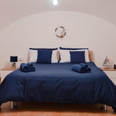 Blue Angel Oak - Apartment บารี ภายนอก รูปภาพ
