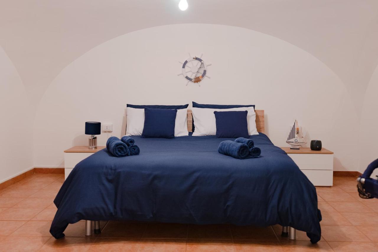 Blue Angel Oak - Apartment บารี ภายนอก รูปภาพ